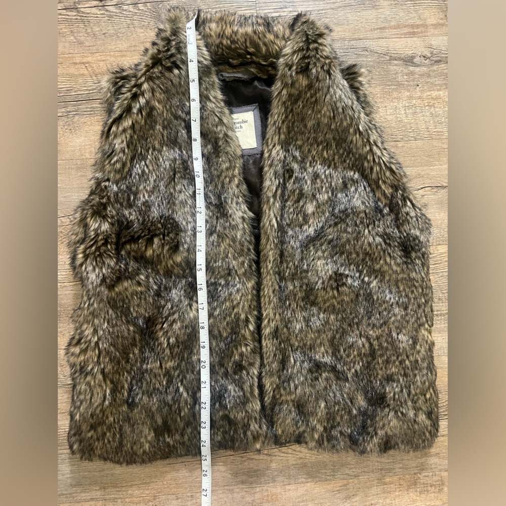 Abercrombie & fitch faux fur brown vest - Picture 10 of 12